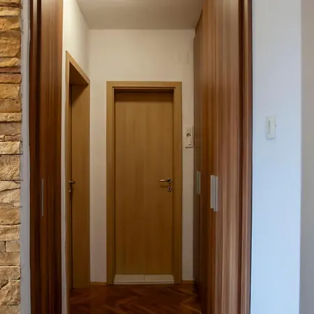Center Jazz Apartment Skopje